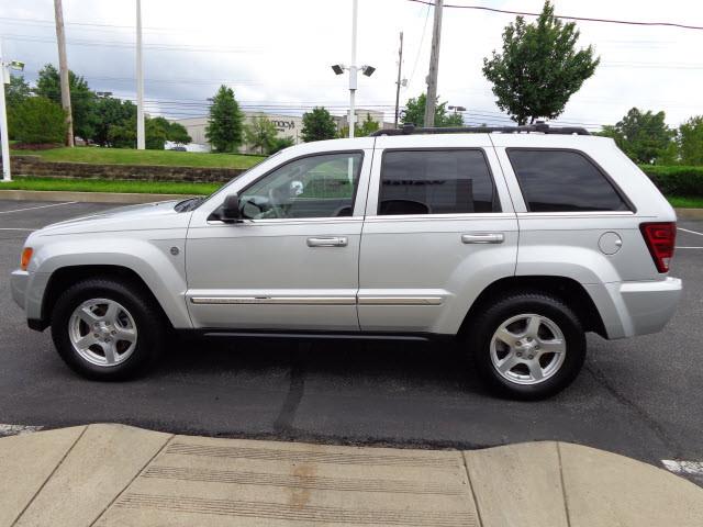 Jeep Grand Cherokee 2005 photo 4