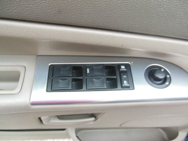 Jeep Grand Cherokee 2005 photo 11