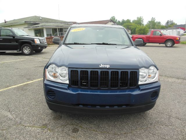 Jeep Grand Cherokee 2005 photo 18