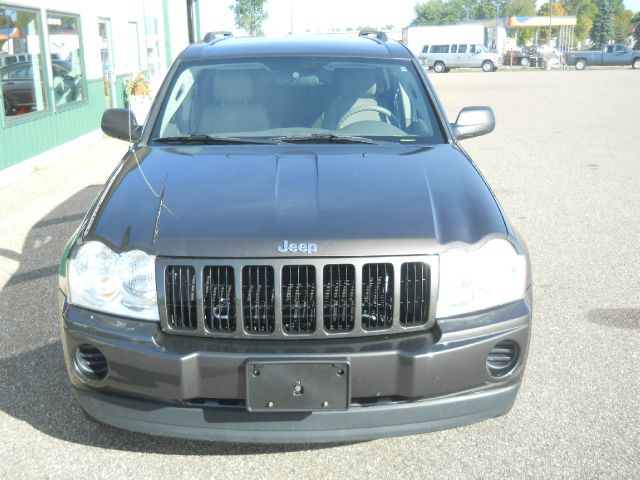 Jeep Grand Cherokee 2005 photo 3