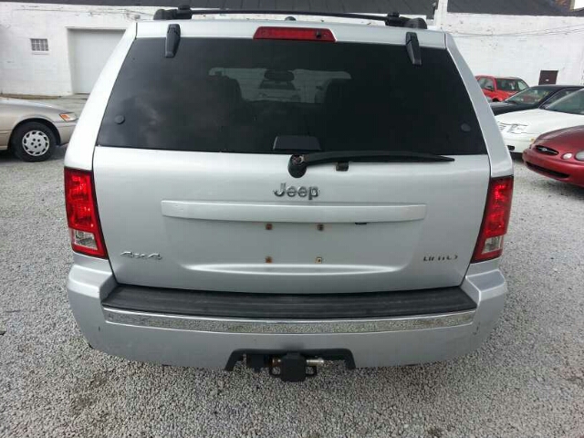 Jeep Grand Cherokee 2005 photo 4