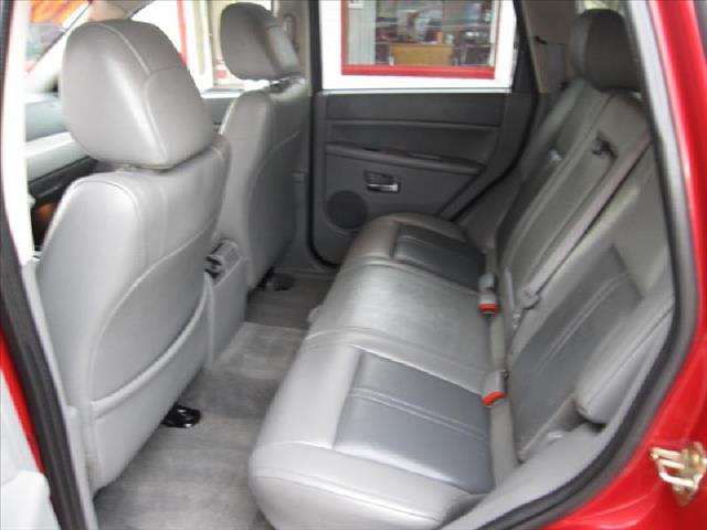 Jeep Grand Cherokee 2005 photo 1