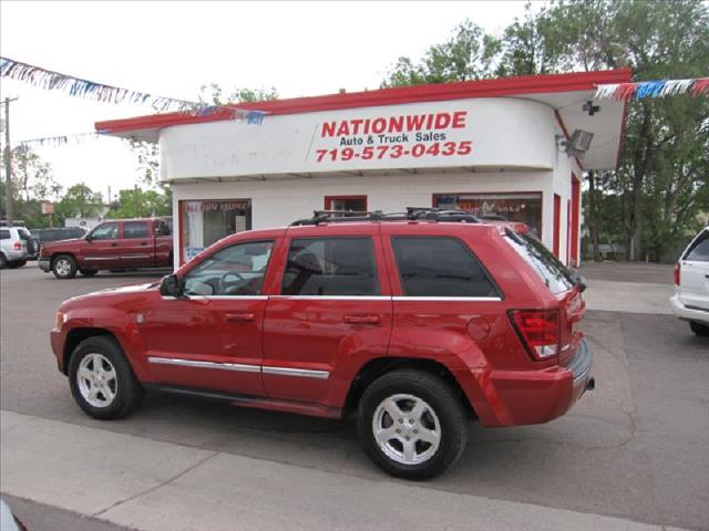 Jeep Grand Cherokee 2005 photo 2