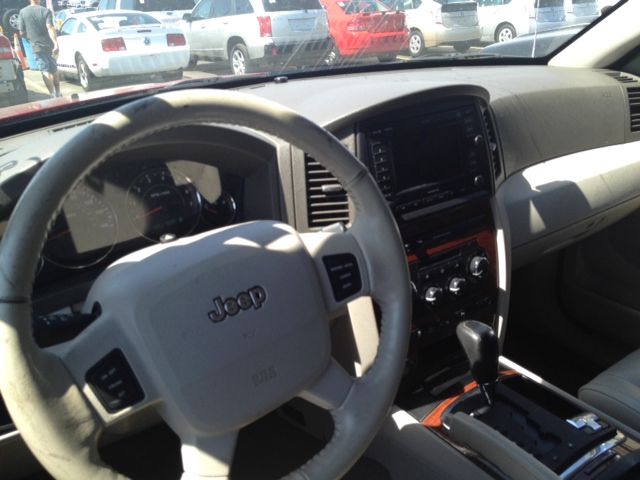 Jeep Grand Cherokee 2005 photo 1