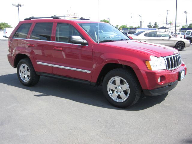 Jeep Grand Cherokee 2005 photo 15