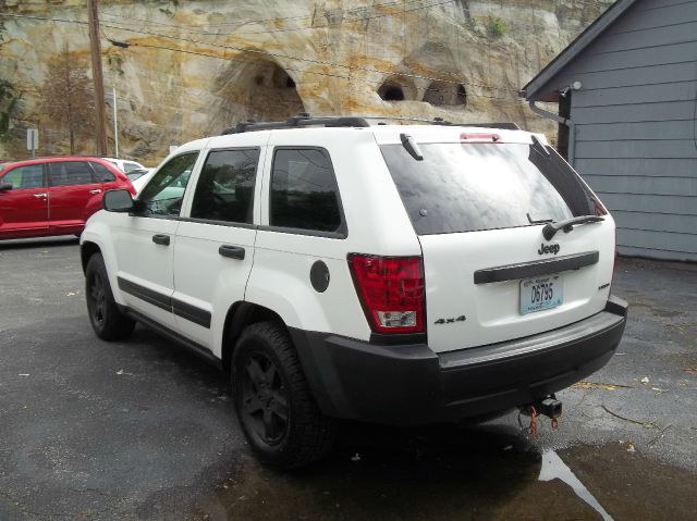 Jeep Grand Cherokee 2005 photo 1