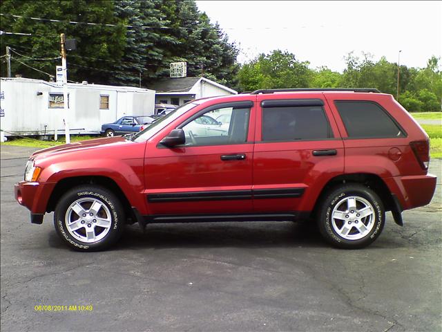 Jeep Grand Cherokee 2005 photo 1