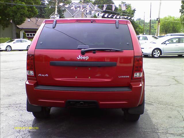 Jeep Grand Cherokee 2005 photo 3