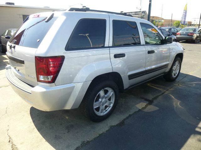 Jeep Grand Cherokee 2005 photo 11