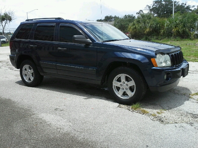 Jeep Grand Cherokee 2005 photo 5