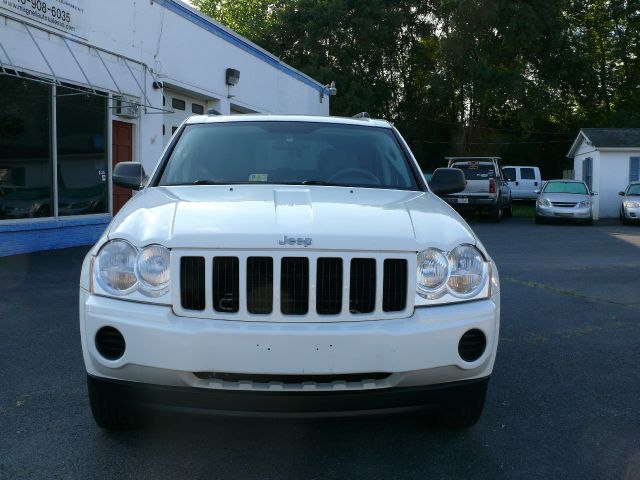 Jeep Grand Cherokee 2005 photo 1