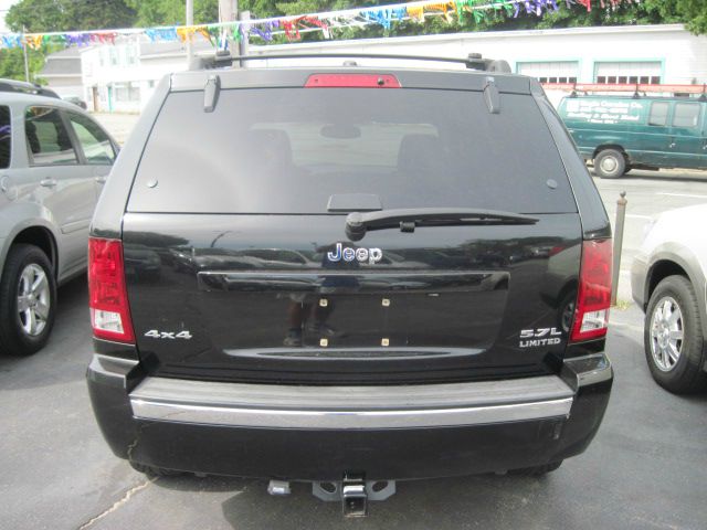 Jeep Grand Cherokee 2005 photo 3