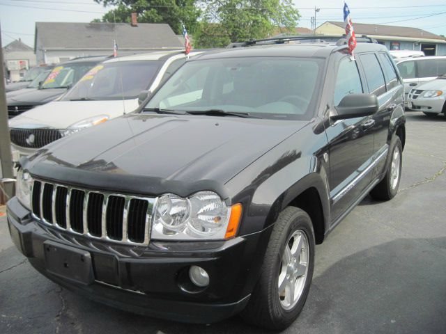 Jeep Grand Cherokee 2005 photo 4