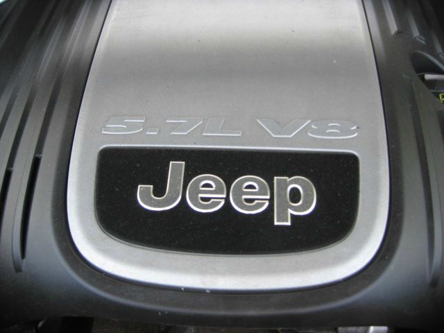 Jeep Grand Cherokee 2005 photo 14