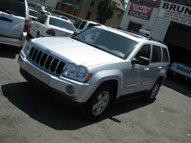 Jeep Grand Cherokee 2005 photo 6