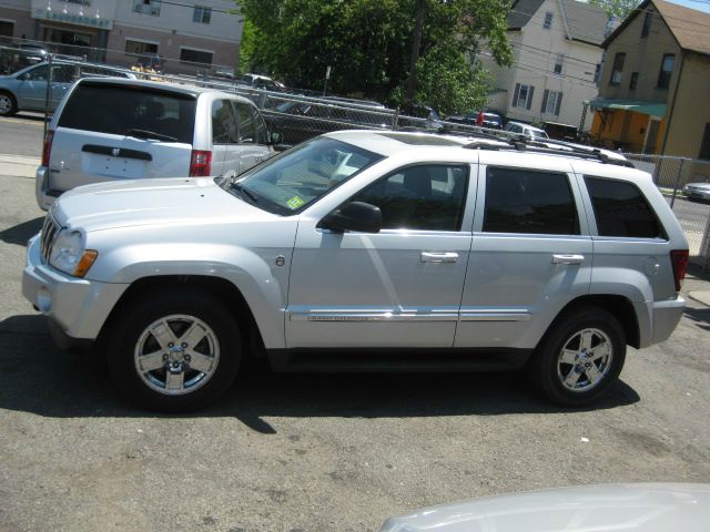 Jeep Grand Cherokee 2005 photo 7