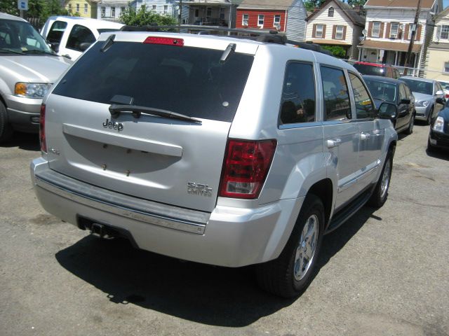 Jeep Grand Cherokee 2005 photo 9