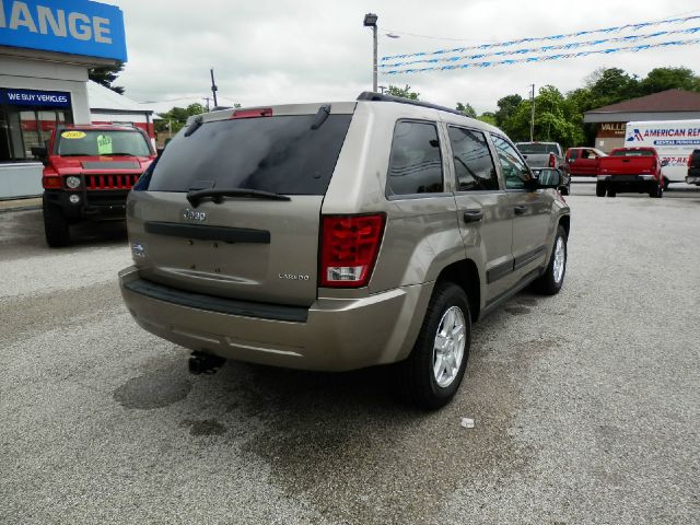 Jeep Grand Cherokee 2005 photo 9