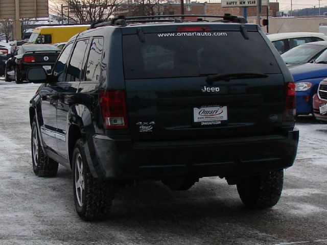 Jeep Grand Cherokee 2005 photo 3