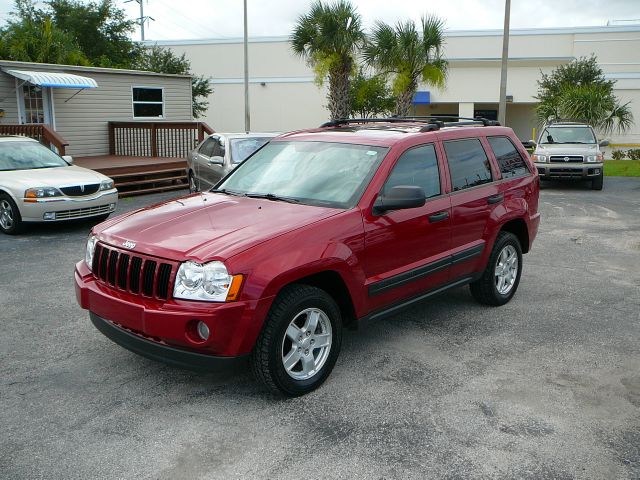 Jeep Grand Cherokee 2005 photo 3