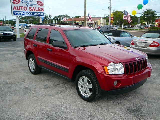 Jeep Grand Cherokee 2005 photo 4