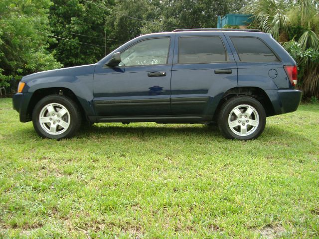 Jeep Grand Cherokee 2005 photo 10