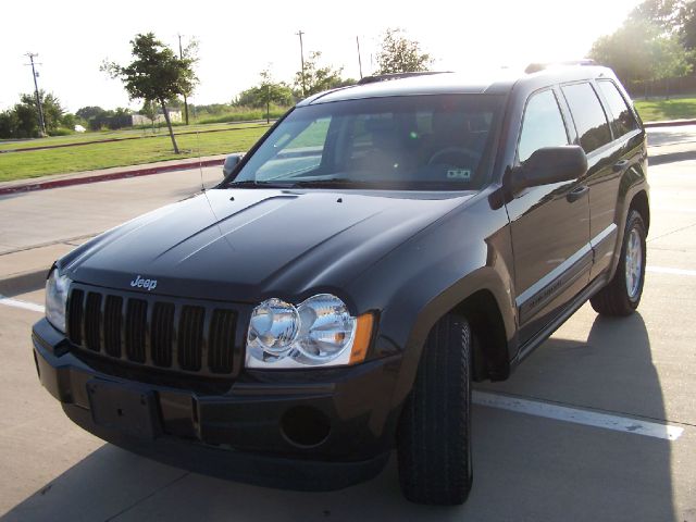 Jeep Grand Cherokee 2005 photo 3