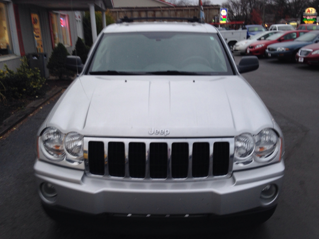 Jeep Grand Cherokee 2005 photo 4