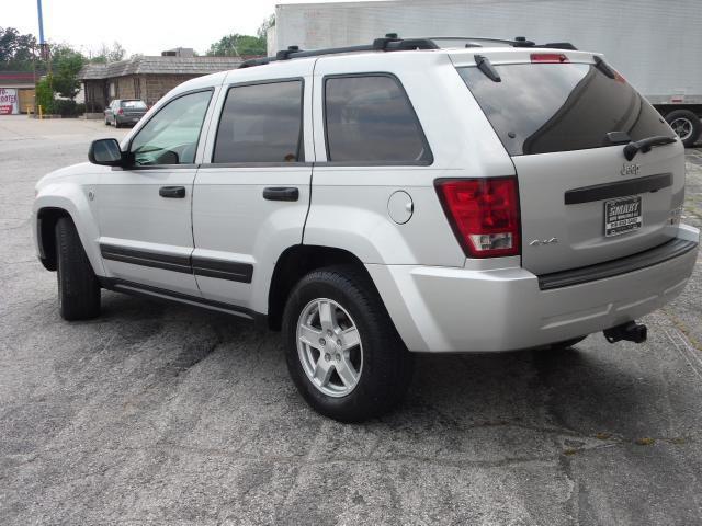 Jeep Grand Cherokee 2005 photo 1