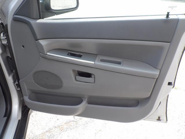 Jeep Grand Cherokee 2005 photo 10