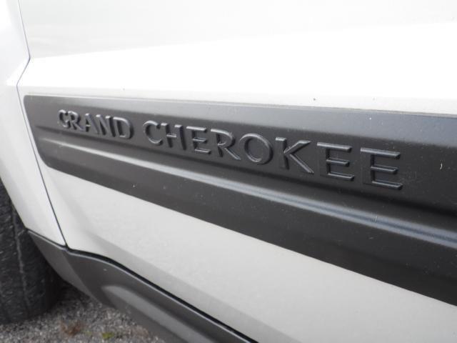 Jeep Grand Cherokee 2005 photo 20