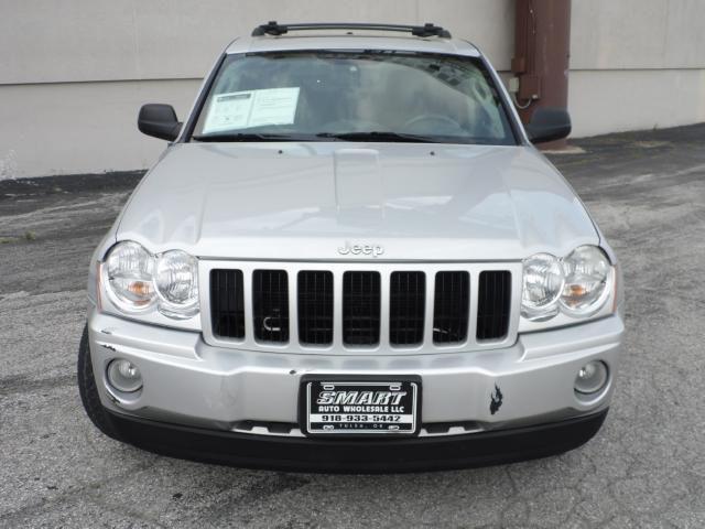 Jeep Grand Cherokee 2005 photo 24