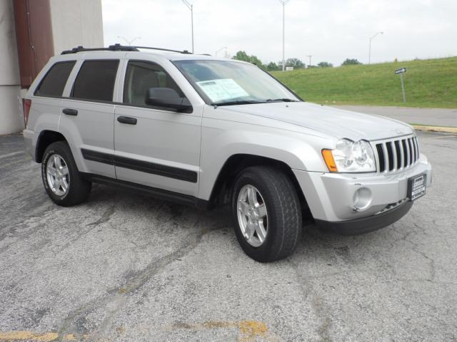 Jeep Grand Cherokee 2005 photo 27