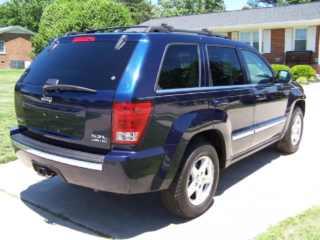 Jeep Grand Cherokee 2005 photo 6