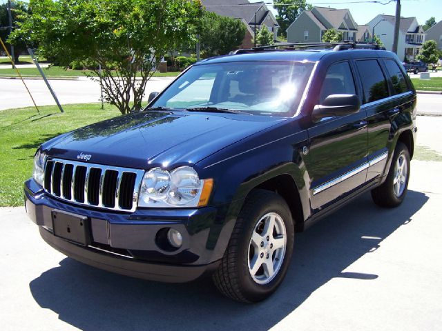 Jeep Grand Cherokee 2005 photo 9