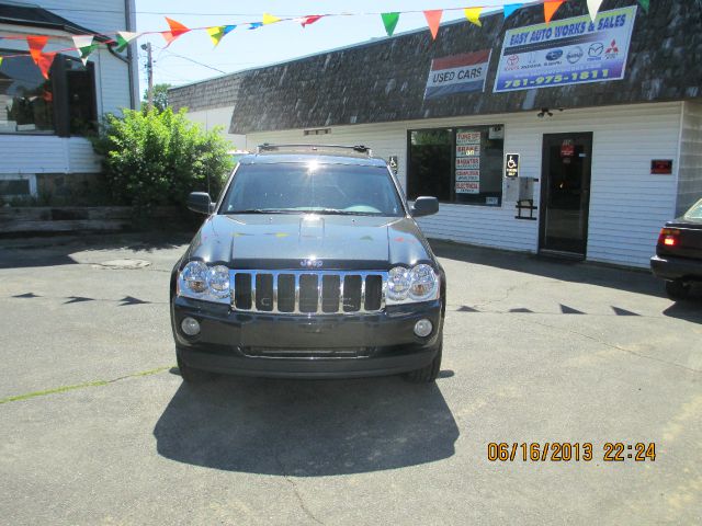 Jeep Grand Cherokee 2005 photo 3