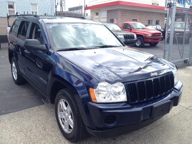 Jeep Grand Cherokee 2005 photo 2