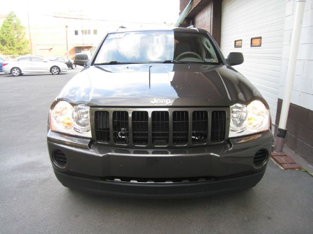 Jeep Grand Cherokee 2005 photo 27