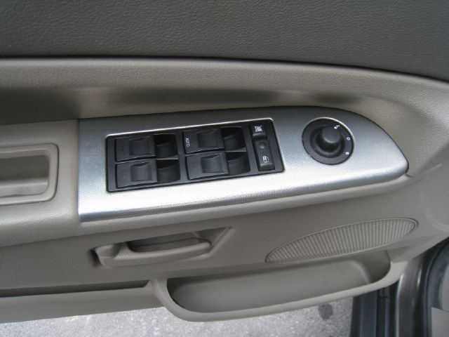 Jeep Grand Cherokee 2005 photo 3