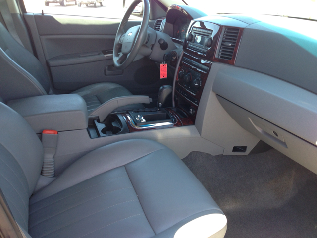 Jeep Grand Cherokee 2005 photo 1