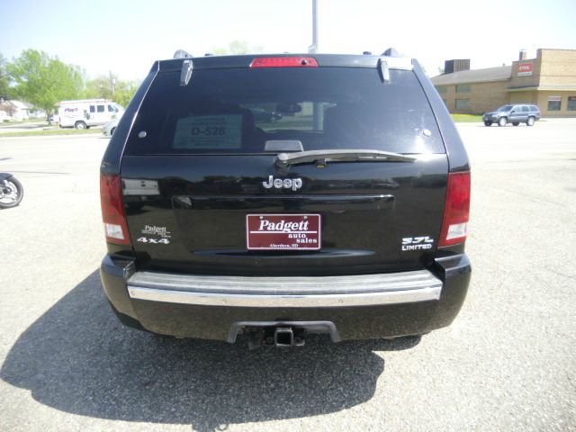 Jeep Grand Cherokee 2005 photo 21