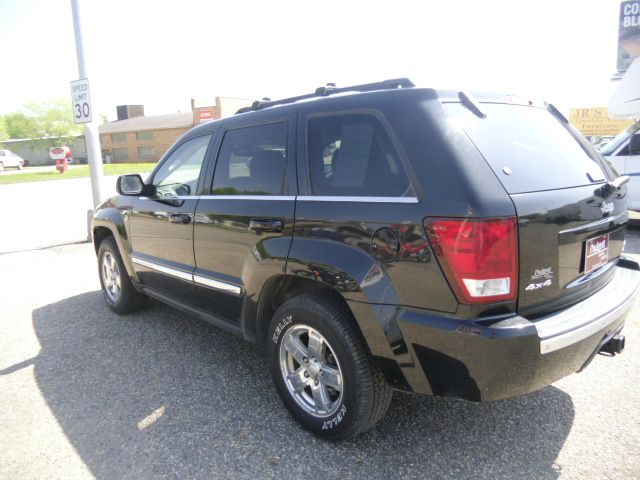 Jeep Grand Cherokee 2005 photo 22