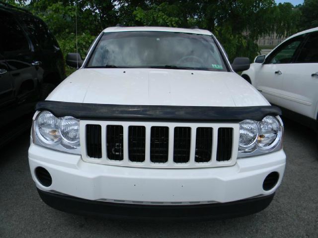 Jeep Grand Cherokee 2005 photo 3