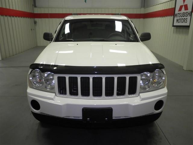 Jeep Grand Cherokee 2005 photo 3