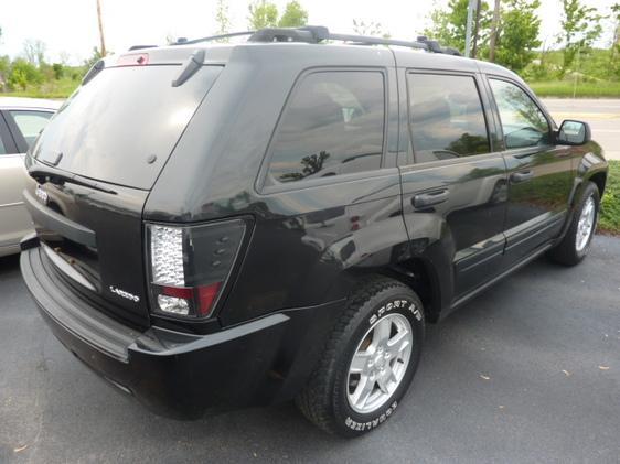 Jeep Grand Cherokee Base W/nav.sys SUV