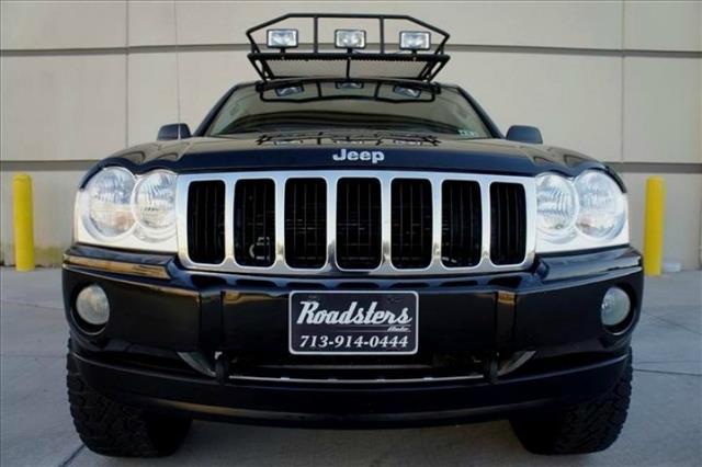 Jeep Grand Cherokee Standard Manual SUV