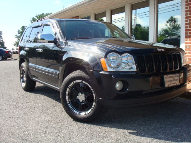 Jeep Grand Cherokee 2005 photo 4