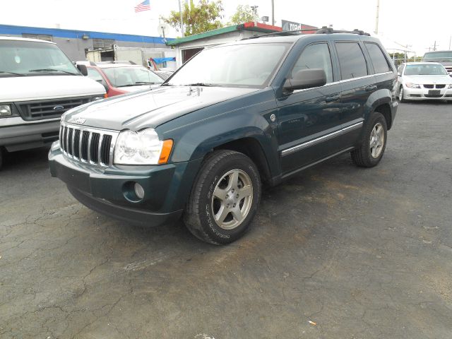 Jeep Grand Cherokee 2005 photo 3