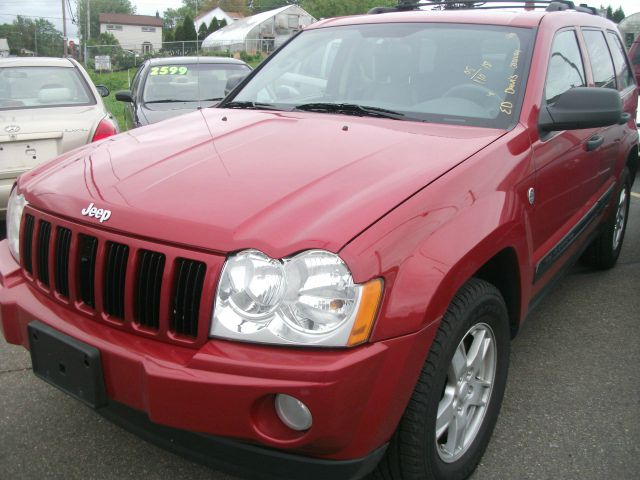 Jeep Grand Cherokee 2005 photo 4