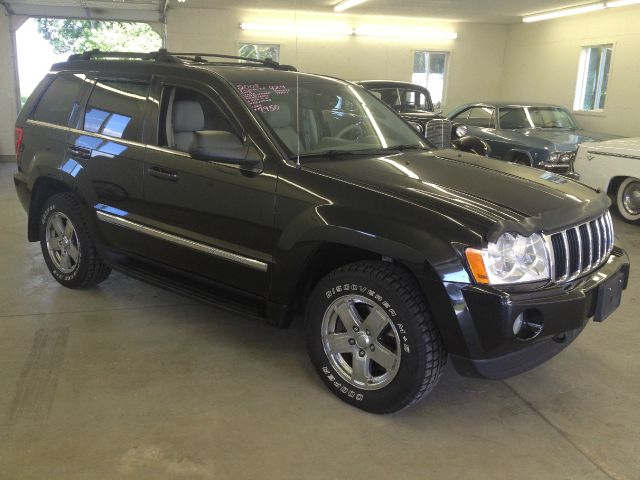 Jeep Grand Cherokee 2005 photo 1